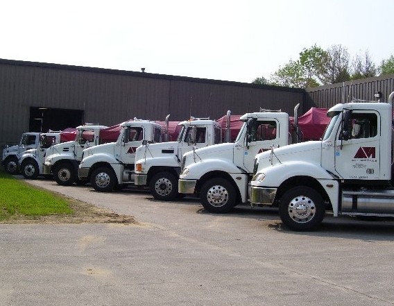 Trucks Loads at Steel Service Center: http://www.allmetind.com/
